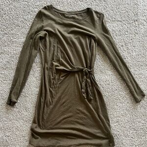 Aerie Green Long Sleeve Dress